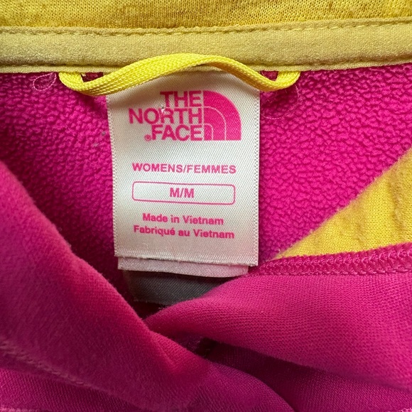 🆓 🚢 3 pieces Pinky Bundle (The North Face, UnderArmor, Champion) - Picture 4 of 11